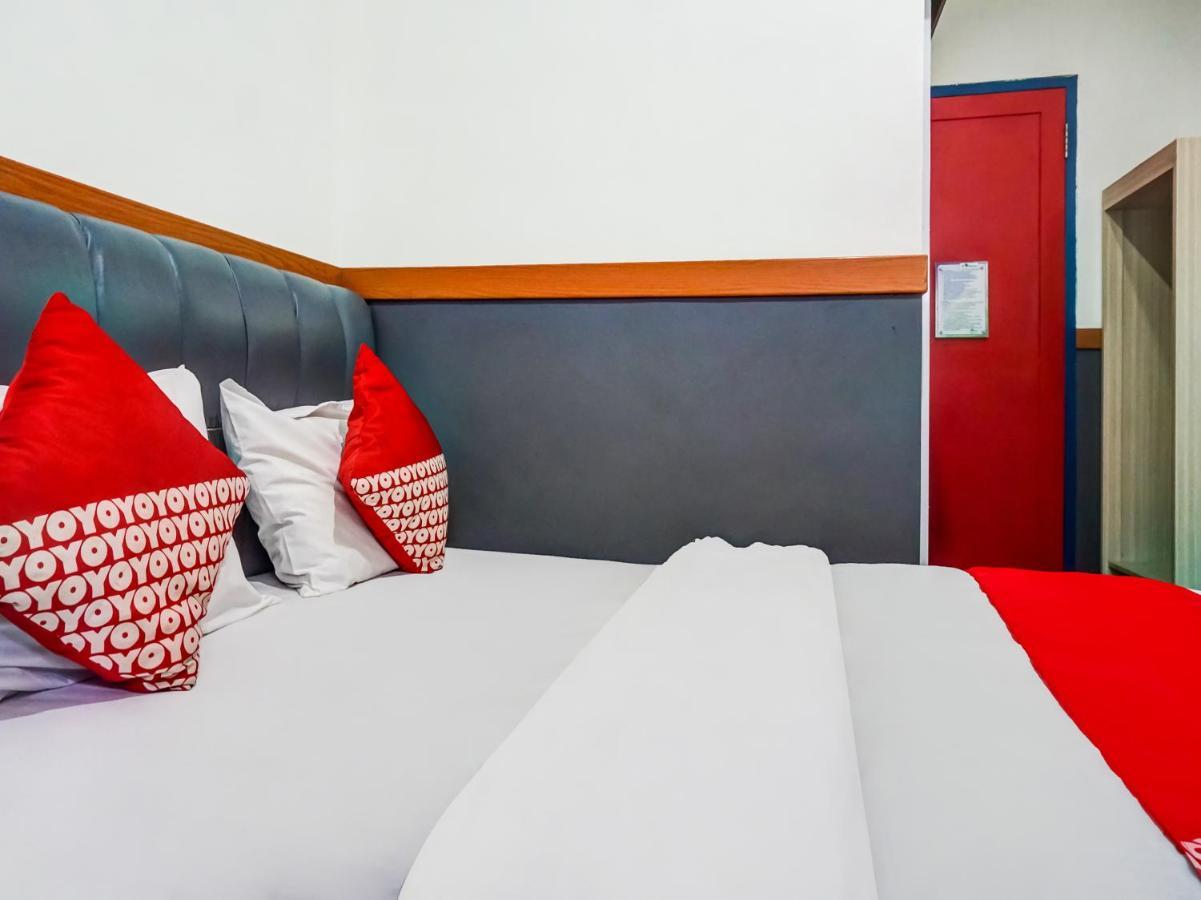 B Shaw Hotel Cakarta Dış mekan fotoğraf