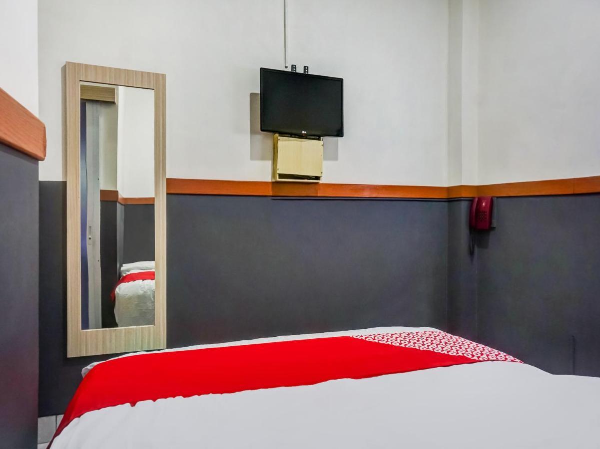 B Shaw Hotel Cakarta Dış mekan fotoğraf