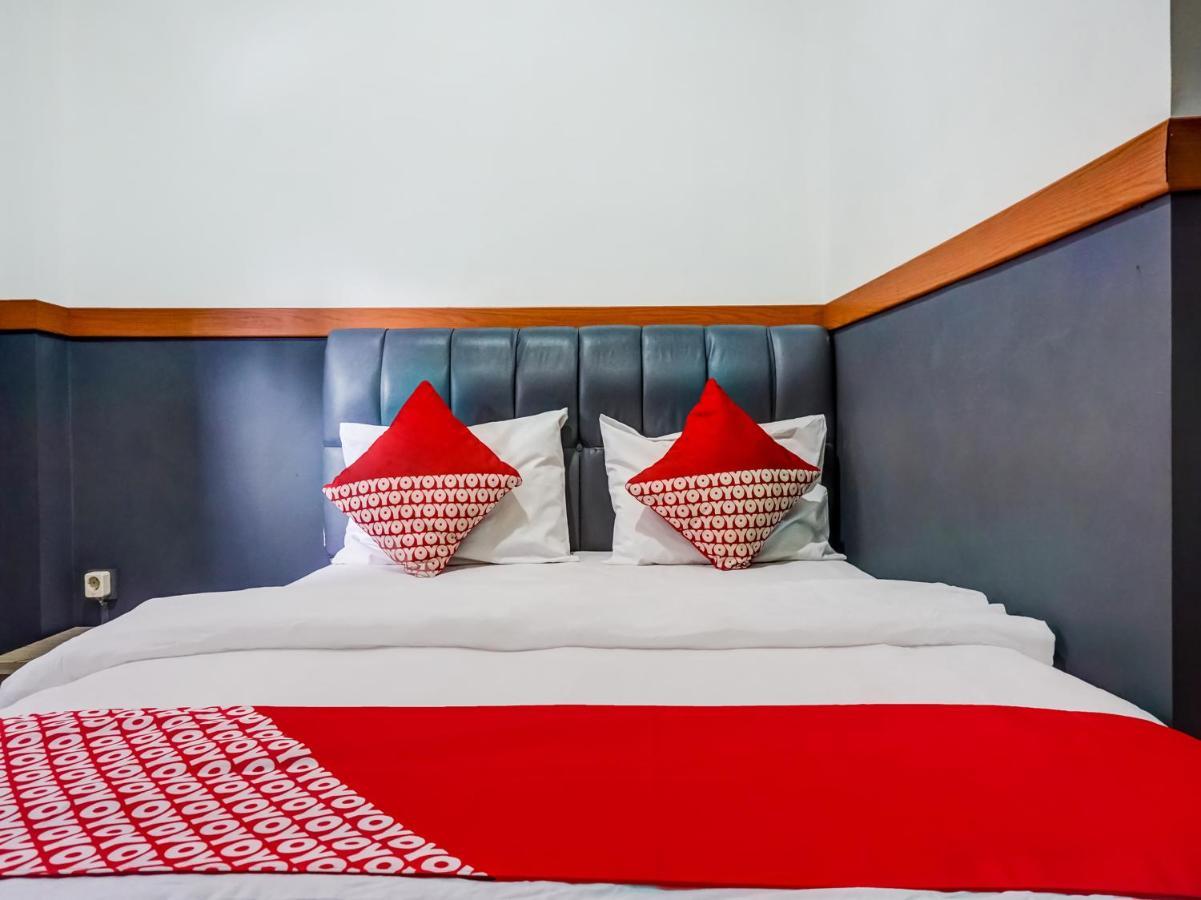B Shaw Hotel Cakarta Dış mekan fotoğraf